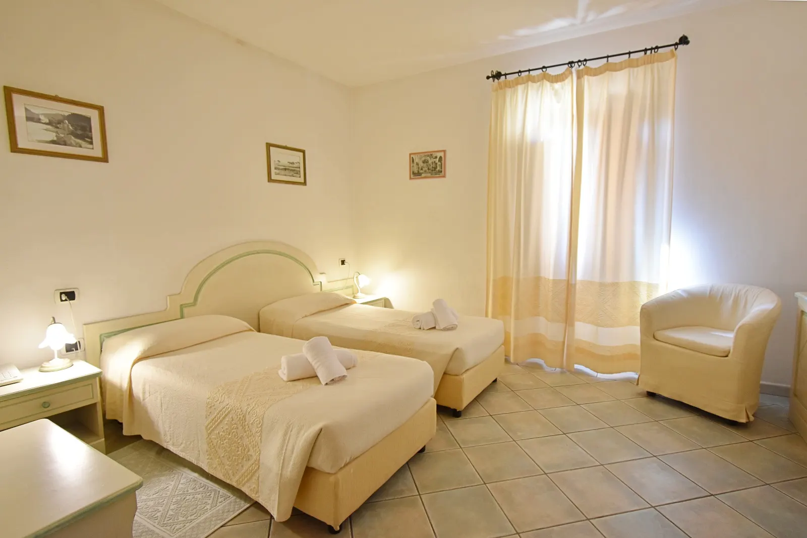 Camera Hotel Cavour Olbia centro