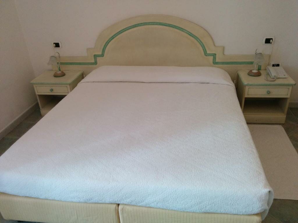 Camera Singola - Hotel Cavour Olbia centro