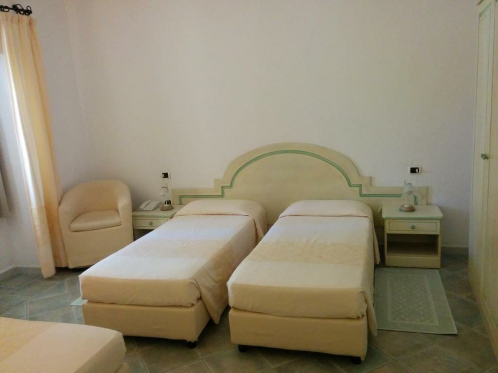 Camera Quadrupla Hotel Cavour Olbia 3