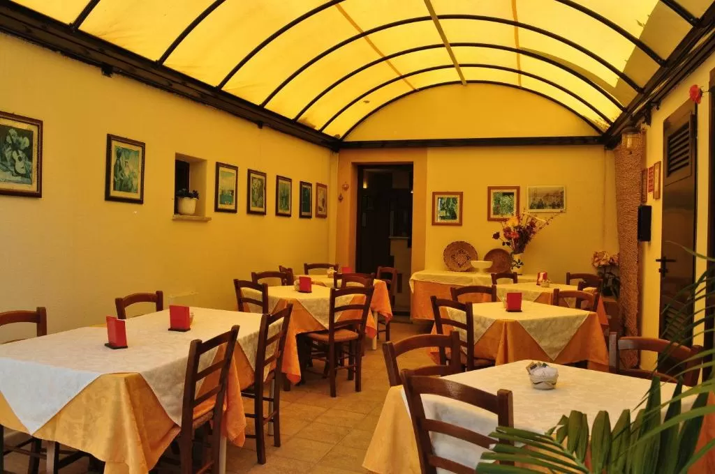 Hotel Cavour, 3-star hotel in Olbia city centre
